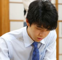 藤井四段１９連勝、竜王戦の決勝ランキング戦出場決定