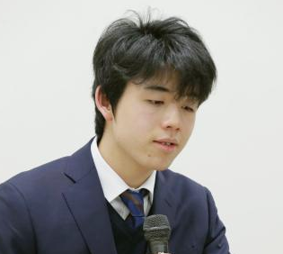 藤井四段から藤井五段に